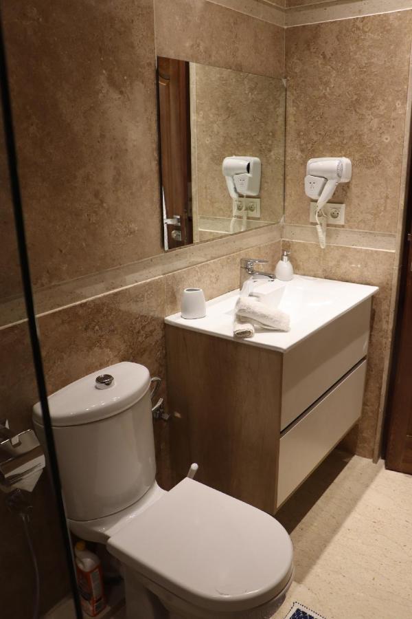 פס Luxury Appartement Noor מראה חיצוני תמונה